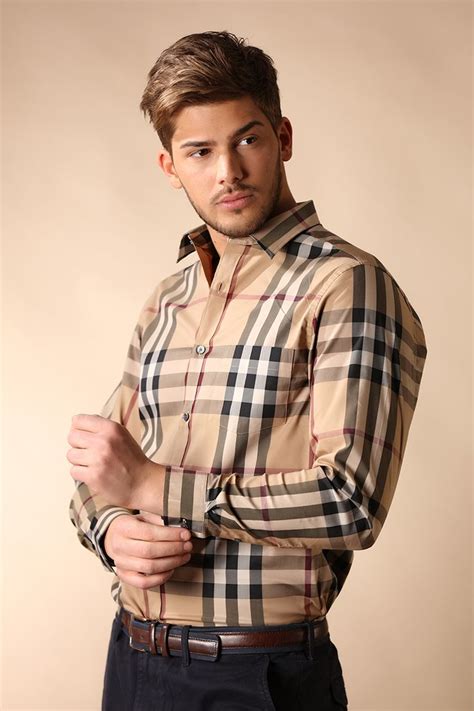 Shop Burberry Shirts for Men Online in UAE 